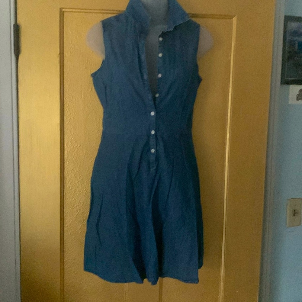 Uniqlo chambray dress